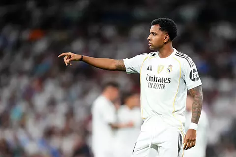 رودريجو يكشف.. حقيقة أزمات غرف ملابس ريال مدريد مع ألونسو